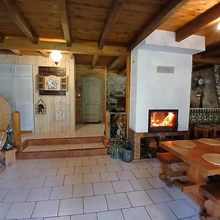 Insolite 14 Personnes Bain Nordique Et Sauna En Pleine Nature Prázdninový dům