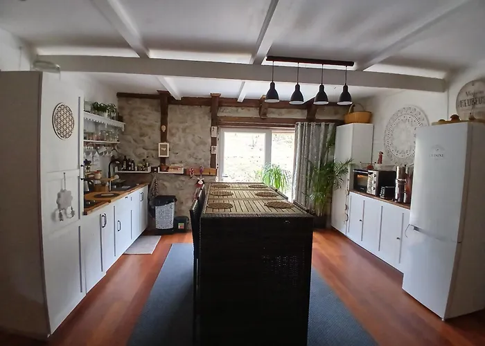 Insolite 14 Personnes Bain Nordique Et Sauna En Pleine Nature Prázdninový dům Laussonne